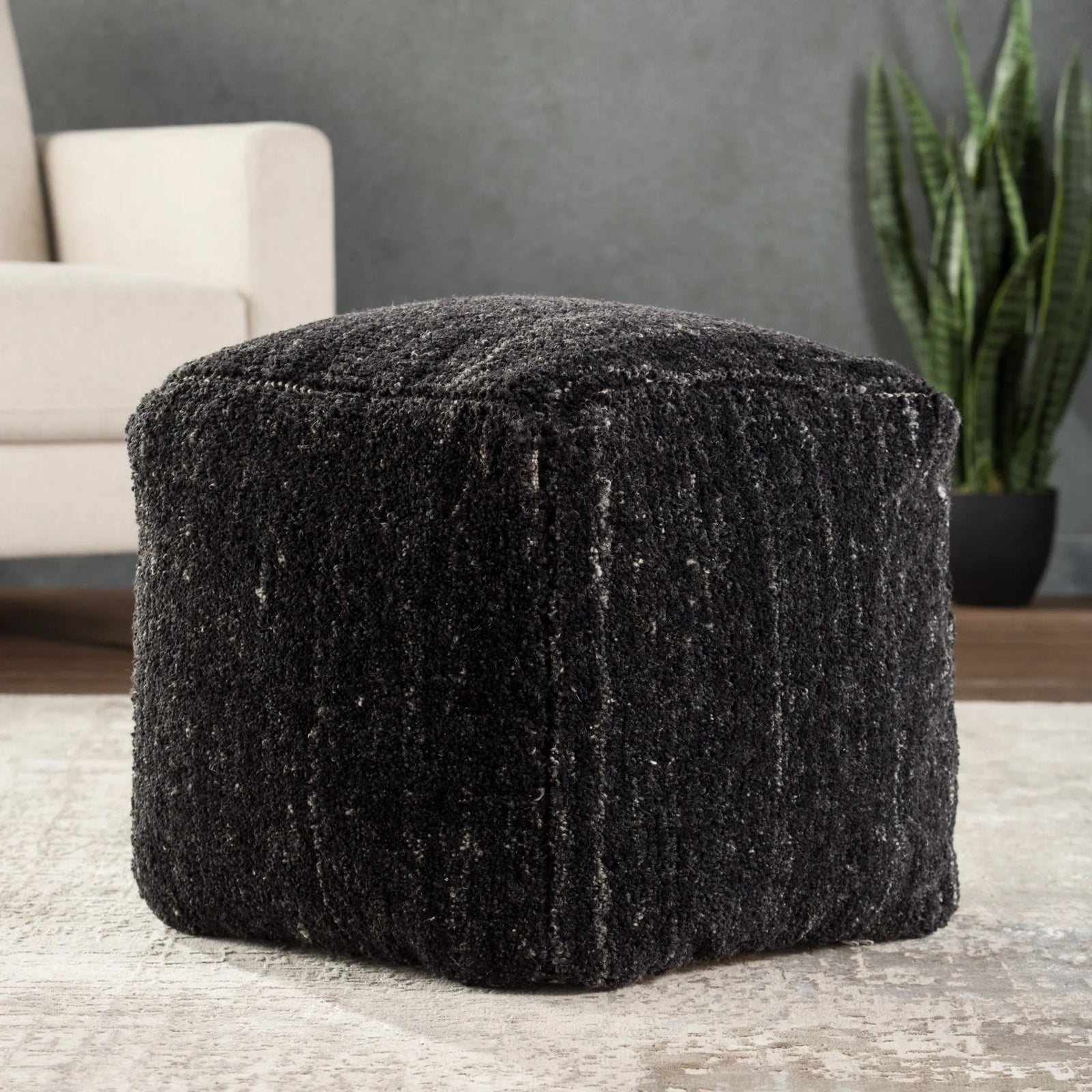 Vagabond Vbd01 Sherwood Black/Ivory Pouf - Rug & Home