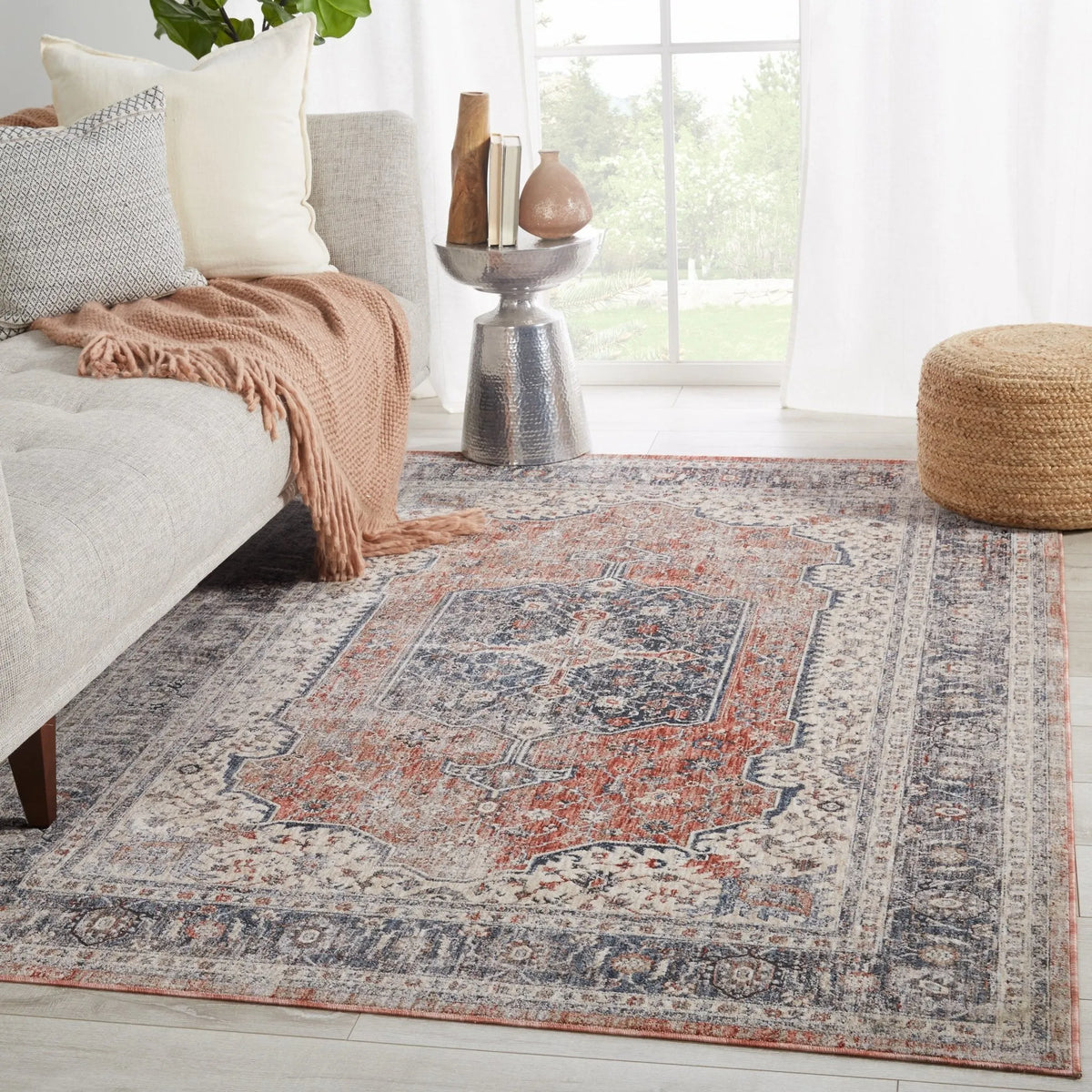 Vanadey Vnd04 Temple Gray/Red Rug - Rug & Home