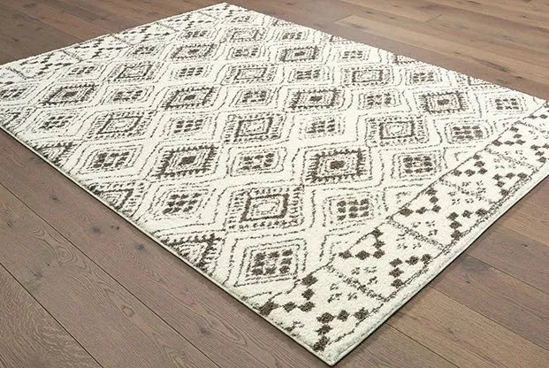 Verona 1330W Ivory/ Brown Rug