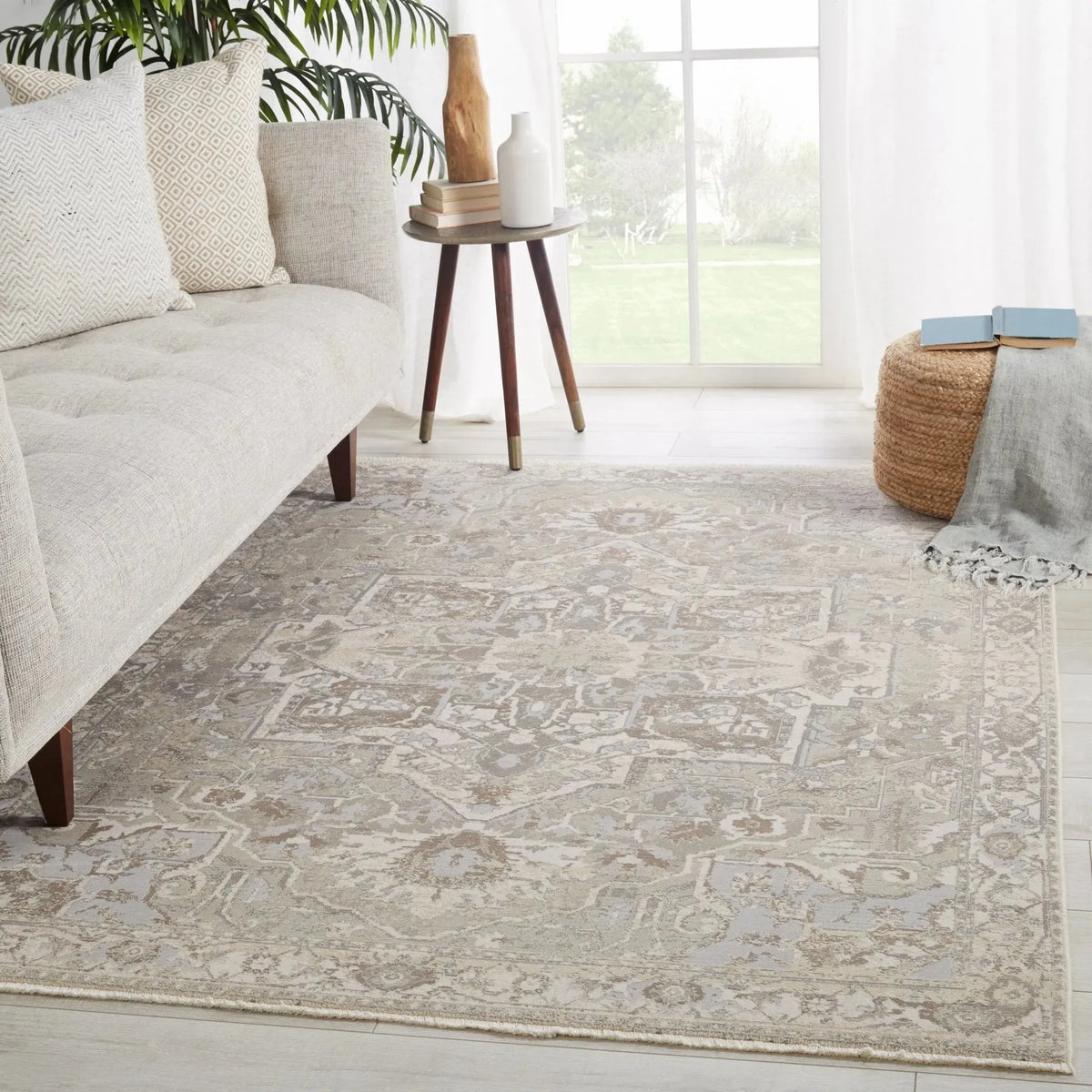 Vienne Vne01 Alain Gray/Cream Rug