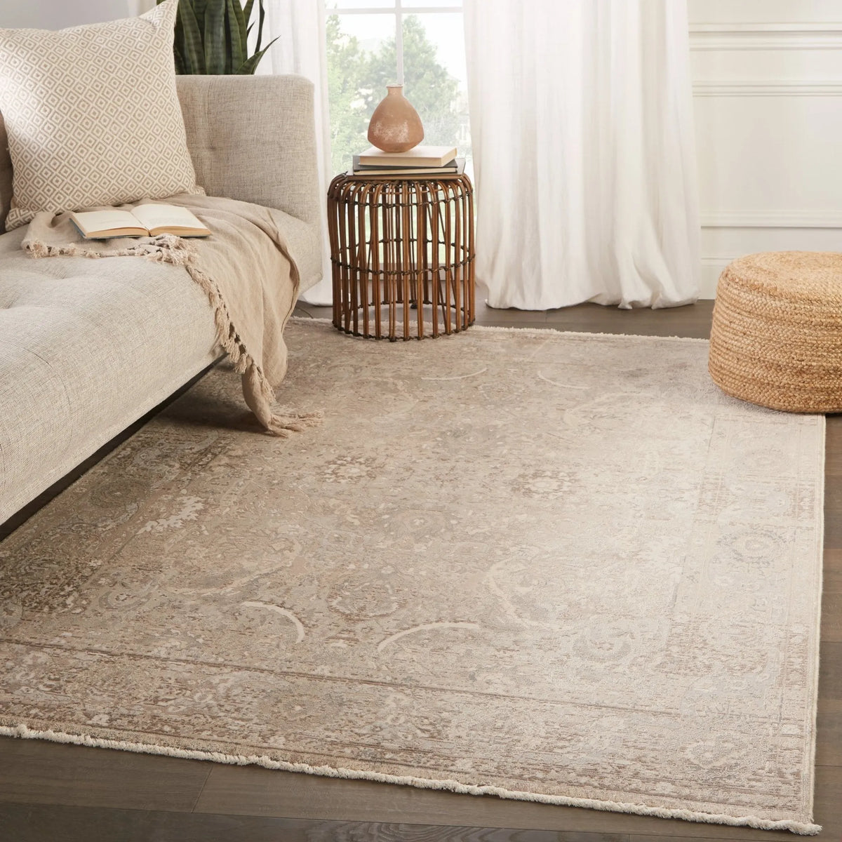 Vienne Vne03 Baptiste Gray/Cream Rug - Rug & Home