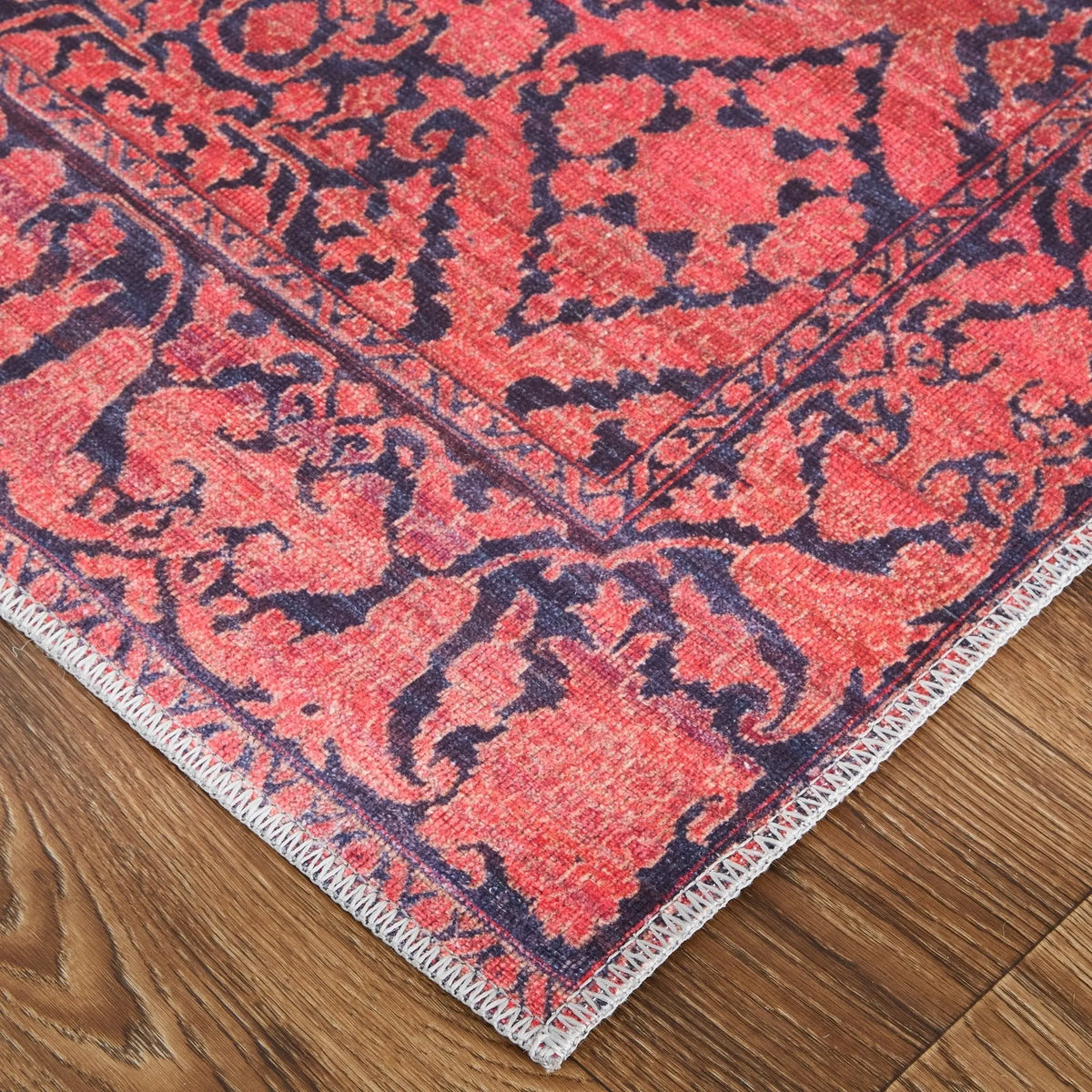 Voss VOS39H6F Red/Black Rug - Rug & Home