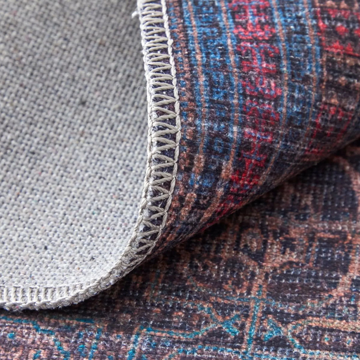 Voss VOS39H8F Blue/Pink Rug