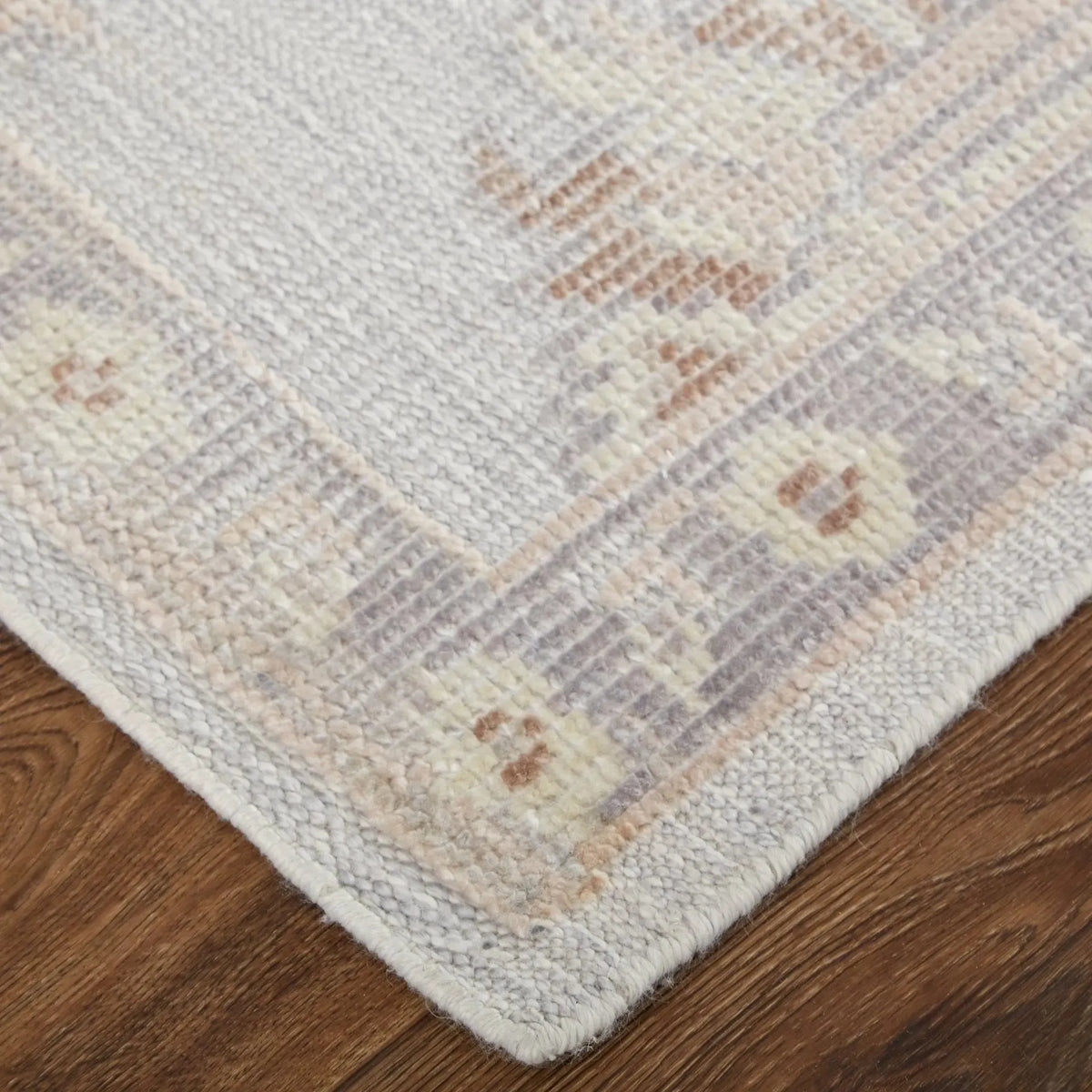 Wendover 6848F Gray/Ivory Rug