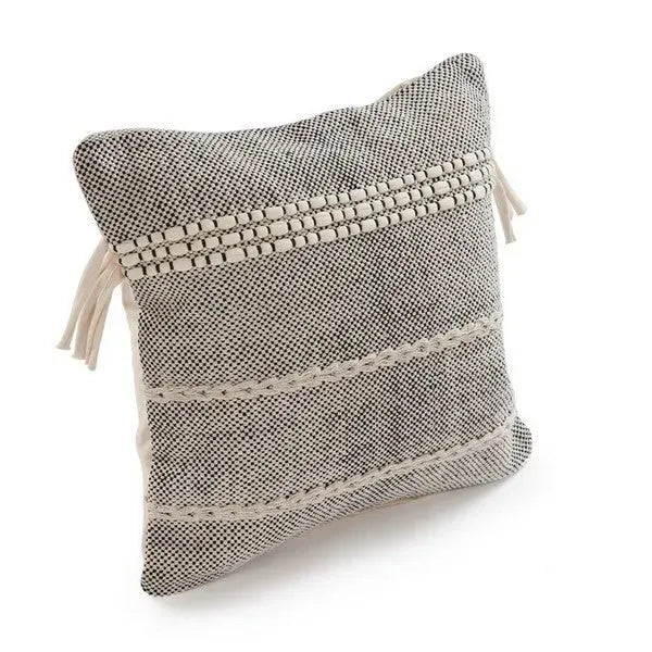 Willow 07317BKN Black/Natural Pillow