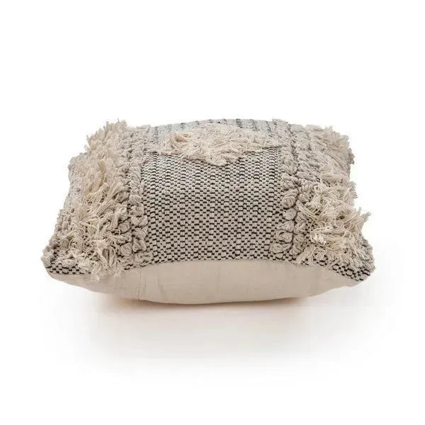 Willow 07320NBK Natural/Black Pillow