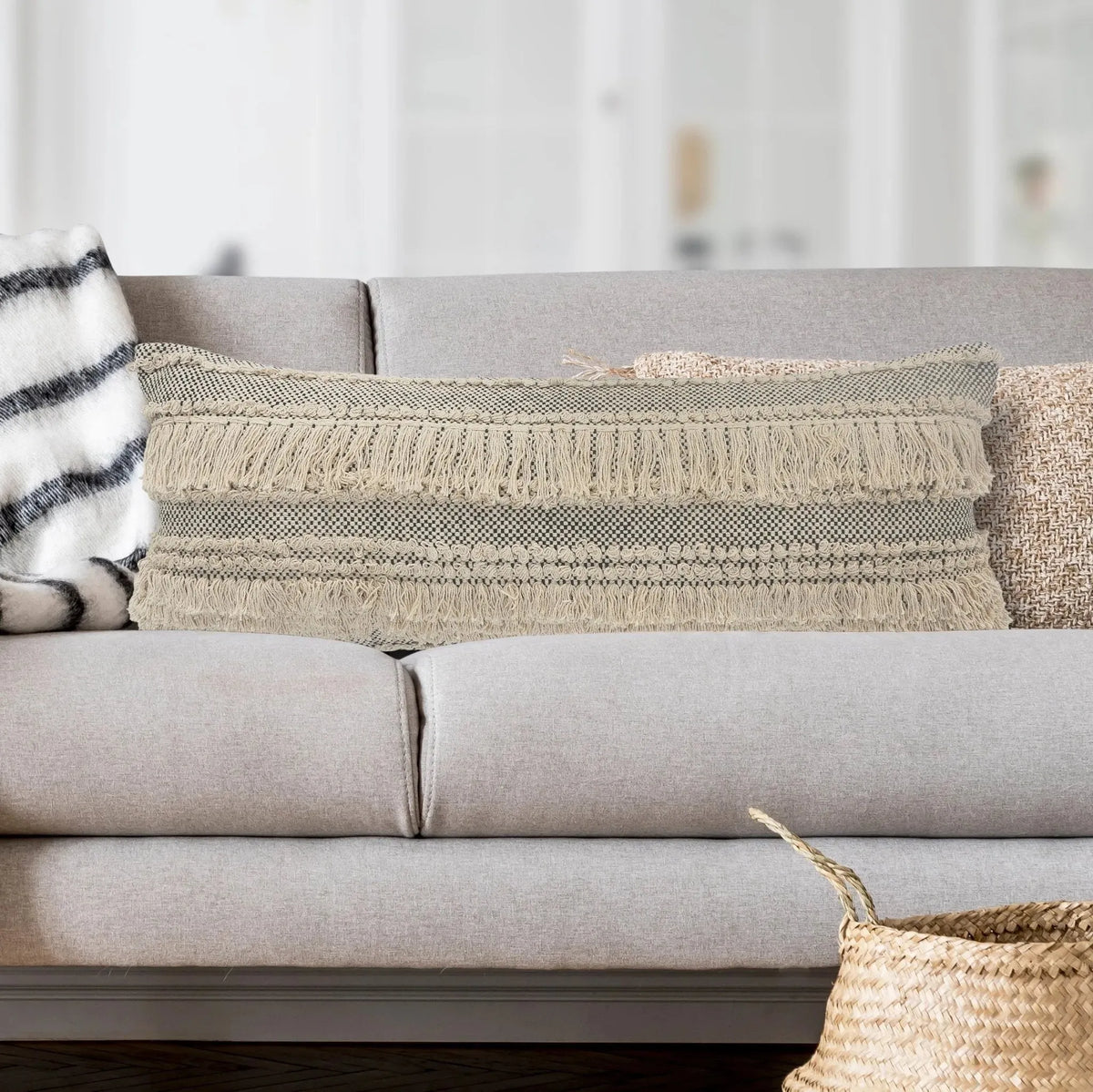 Willow Lr07319 Gray/Ivory Pillow