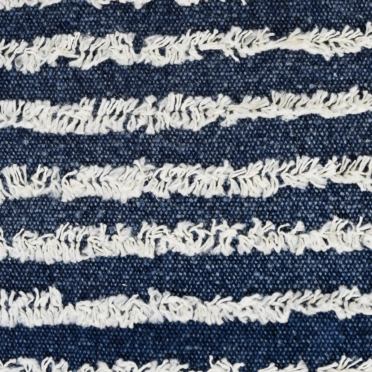 Wispy Ways Lr07708 Ensign Blue/Cream Pillow - Rug & Home