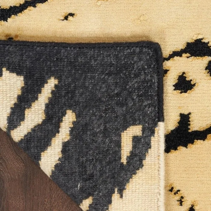 Wool & Silk CGS36 Gold/Black Rug - Rug & Home