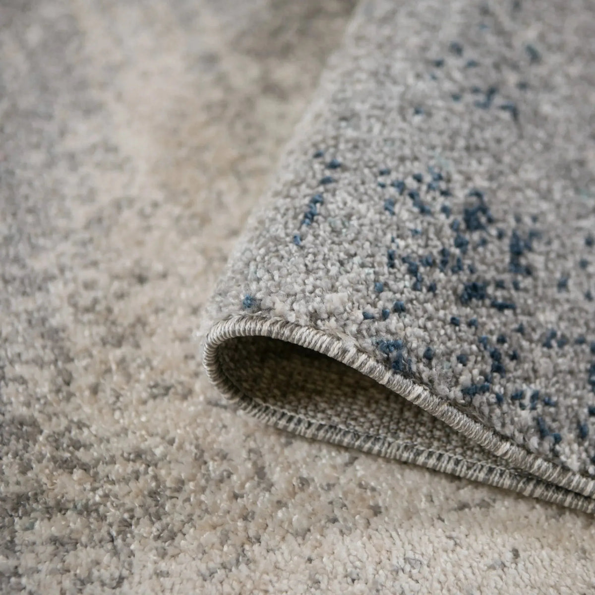 Yasmin YAS-2 Dark Blue Rug